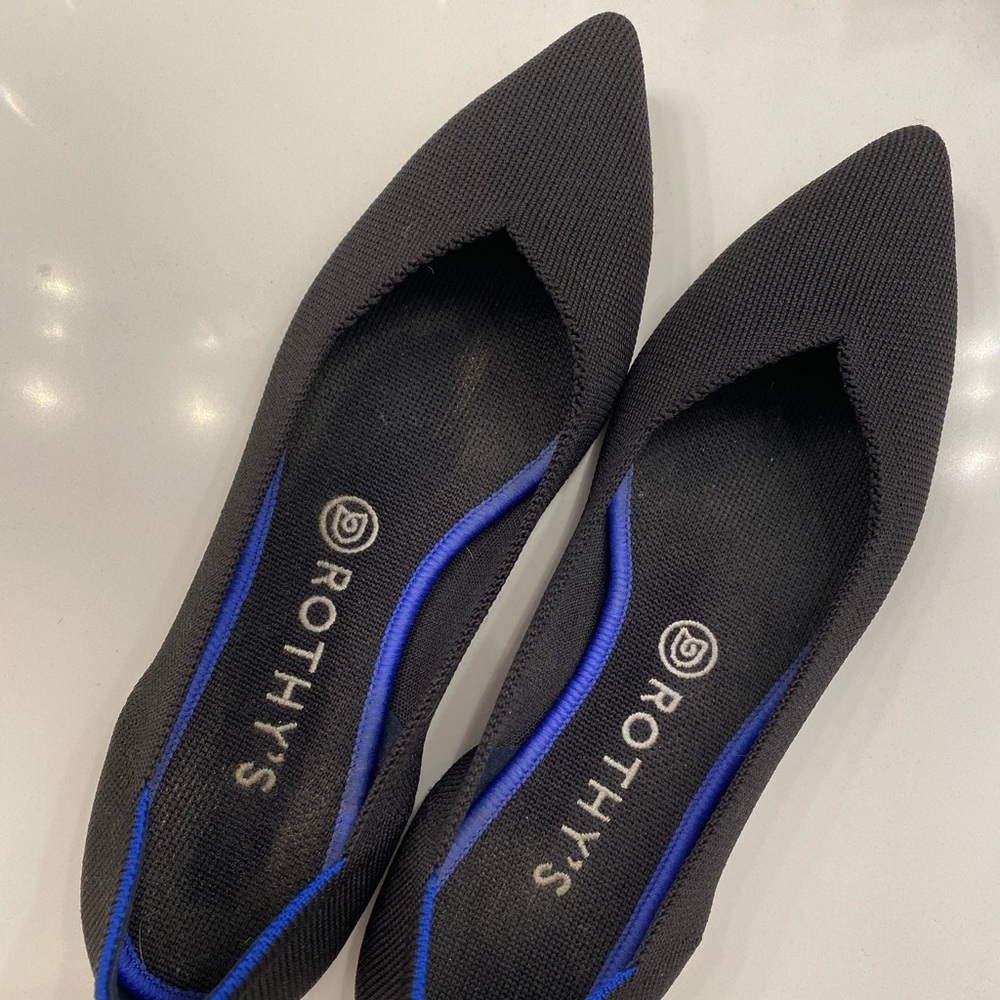 ⭐️Rothy’s The Point Flats  Black  Size 9.5